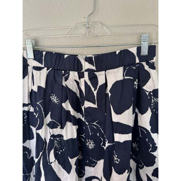 Women’s Floral Blue-White A Line Skirt Zipper Closure Pockets Elastic Waist - Picture 5 of 14